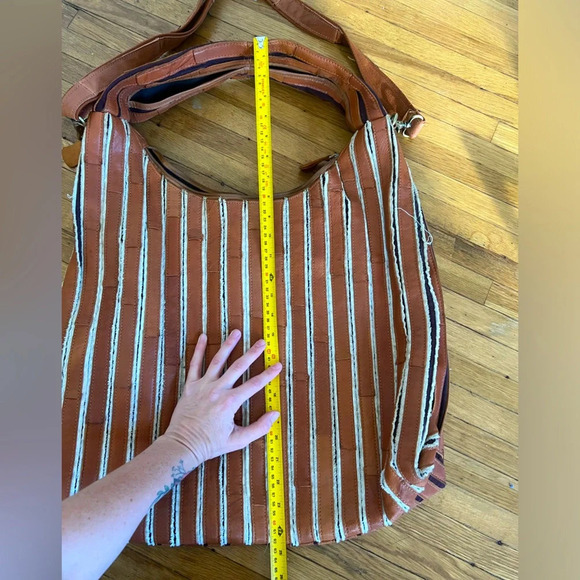 A.P.C. Brown Leather Hobo Bag Vintage - Picture 5 of 9